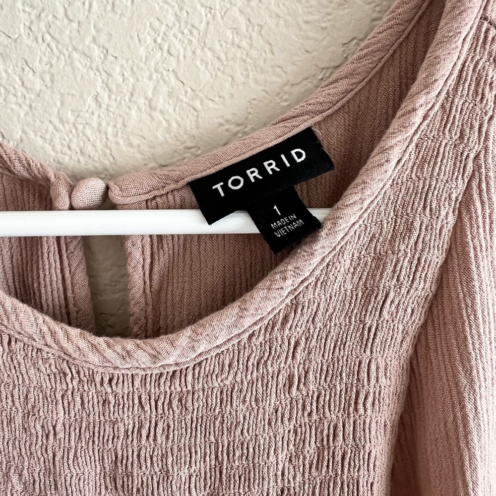 Pink torrid tank top size 1 - Picture 3 of 5